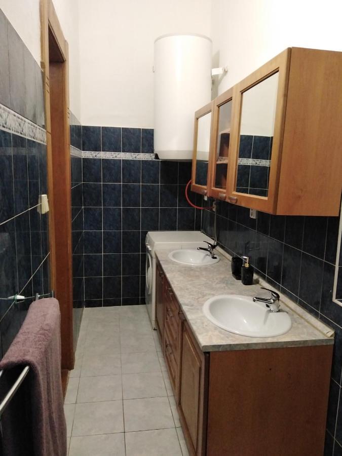 Sulcburg Apartment *