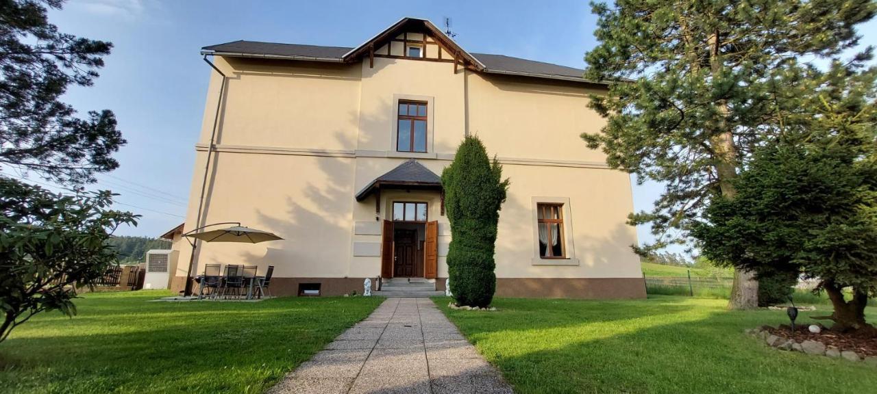 Sulcburg Apartment Cetenov